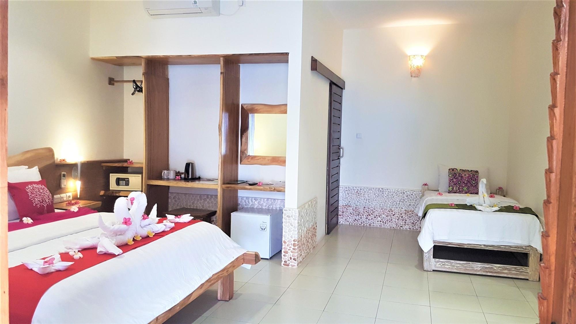 Samba Villas Beachfront View Gili Trawangan Extérieur photo