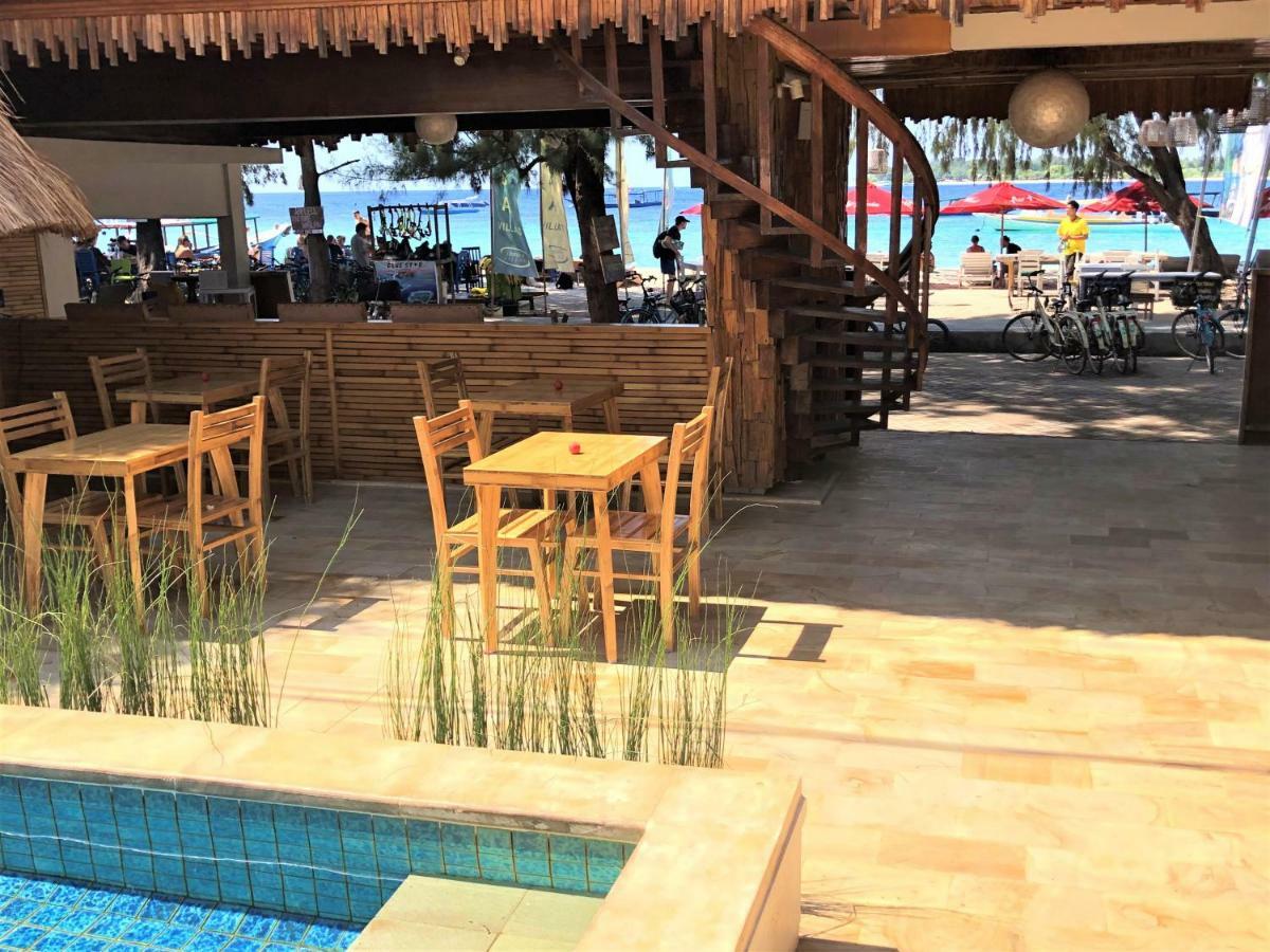 Samba Villas Beachfront View Gili Trawangan Extérieur photo